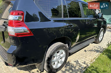 Внедорожник / Кроссовер Toyota Land Cruiser Prado 2014 в 