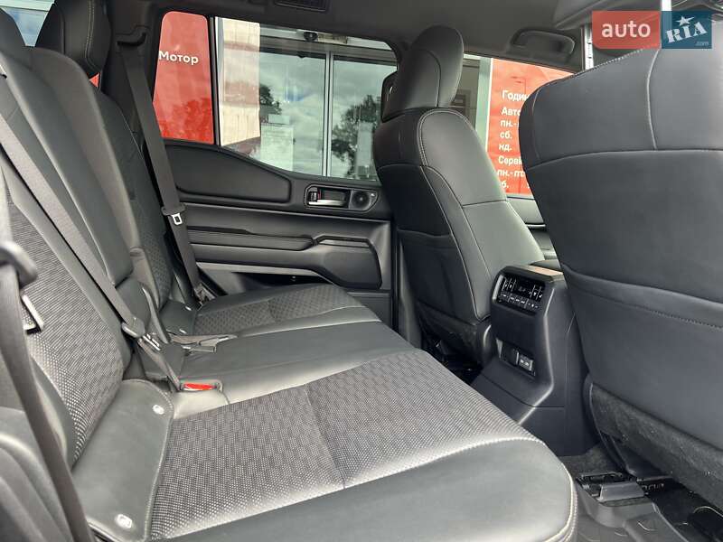 Позашляховик / Кросовер Toyota Land Cruiser Prado 2024 в Вінниці