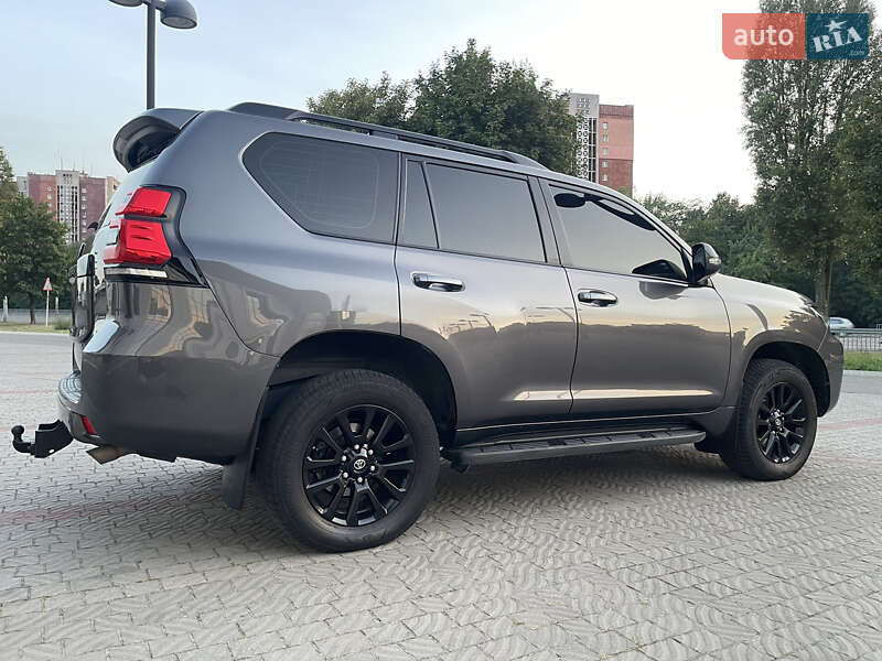 Внедорожник / Кроссовер Toyota Land Cruiser Prado 2020 в Днепре