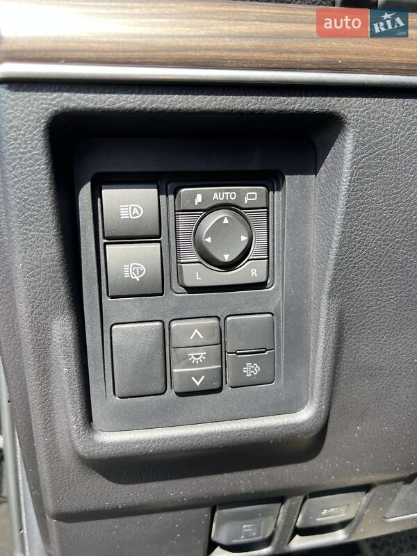 Внедорожник / Кроссовер Toyota Land Cruiser Prado 2022 в Полтаве фото 15 Внедорожник / Кроссовер Toyota Land Cruiser Prado 2022 в Полтаве