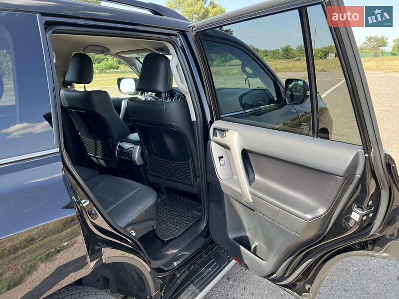 Внедорожник / Кроссовер Toyota Land Cruiser Prado 2022 в Полтаве фото 37 Внедорожник / Кроссовер Toyota Land Cruiser Prado 2022 в Полтаве