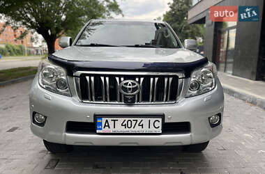 Позашляховик / Кросовер Toyota Land Cruiser Prado 2011 в Ужгороді