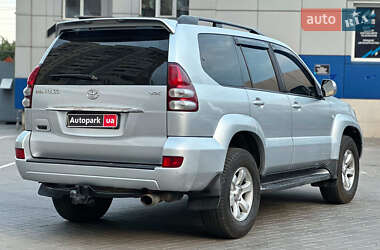 Позашляховик / Кросовер Toyota Land Cruiser Prado 2007 в  фото 6 Позашляховик / Кросовер Toyota Land Cruiser Prado 2007 в