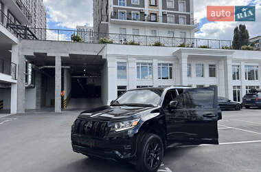 Внедорожник / Кроссовер Toyota Land Cruiser Prado 2019 в Киеве