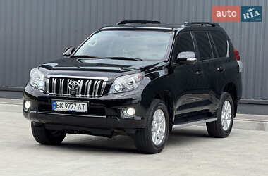 Внедорожник / Кроссовер Toyota Land Cruiser Prado 2010 в Дубно