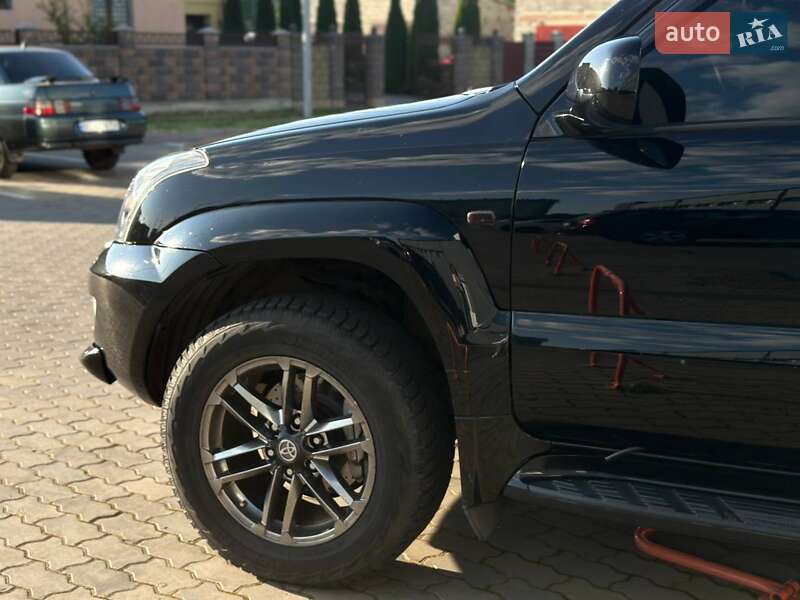 Внедорожник / Кроссовер Toyota Land Cruiser Prado 2006 в Стрые
