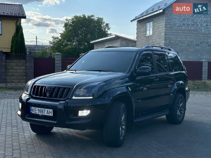 Внедорожник / Кроссовер Toyota Land Cruiser Prado 2006 в Стрые