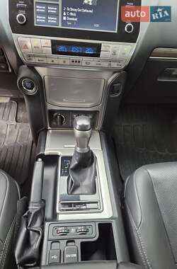 Внедорожник / Кроссовер Toyota Land Cruiser Prado 2020 в 