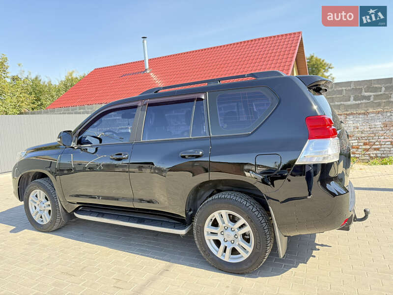 Внедорожник / Кроссовер Toyota Land Cruiser Prado 2013 в Малине фото Внедорожник / Кроссовер Toyota Land Cruiser Prado 2013 в Малине
