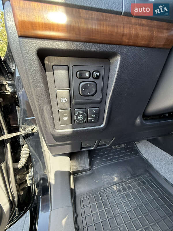 Внедорожник / Кроссовер Toyota Land Cruiser Prado 2013 в Малине фото 12 Внедорожник / Кроссовер Toyota Land Cruiser Prado 2013 в Малине