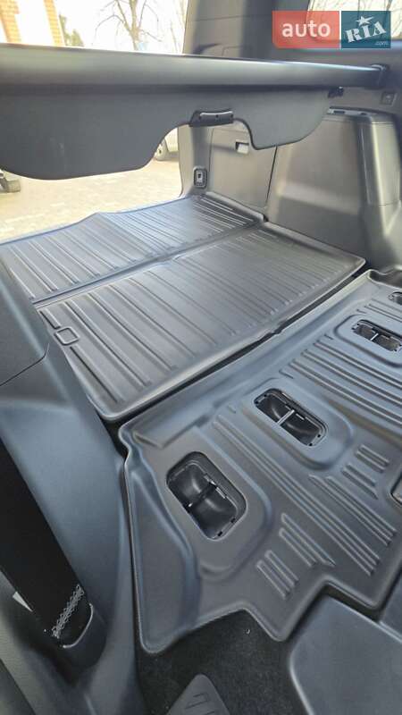 Внедорожник / Кроссовер Toyota Land Cruiser Prado 2024 в Одессе фото 7 Внедорожник / Кроссовер Toyota Land Cruiser Prado 2024 в Одессе