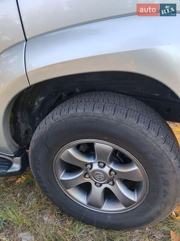 Внедорожник / Кроссовер Toyota Land Cruiser Prado 2007 в Чугуеве фото 3 Внедорожник / Кроссовер Toyota Land Cruiser Prado 2007 в Чугуеве