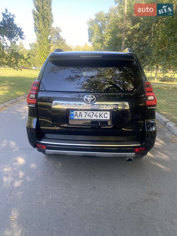 Внедорожник / Кроссовер Toyota Land Cruiser Prado 2019 в Киеве фото 6 Внедорожник / Кроссовер Toyota Land Cruiser Prado 2019 в Киеве