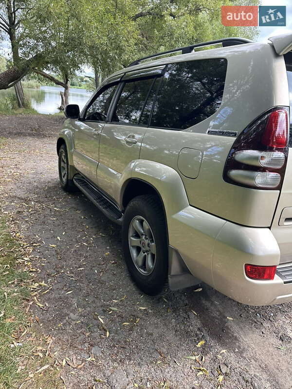 Внедорожник / Кроссовер Toyota Land Cruiser Prado 2007 в Киеве