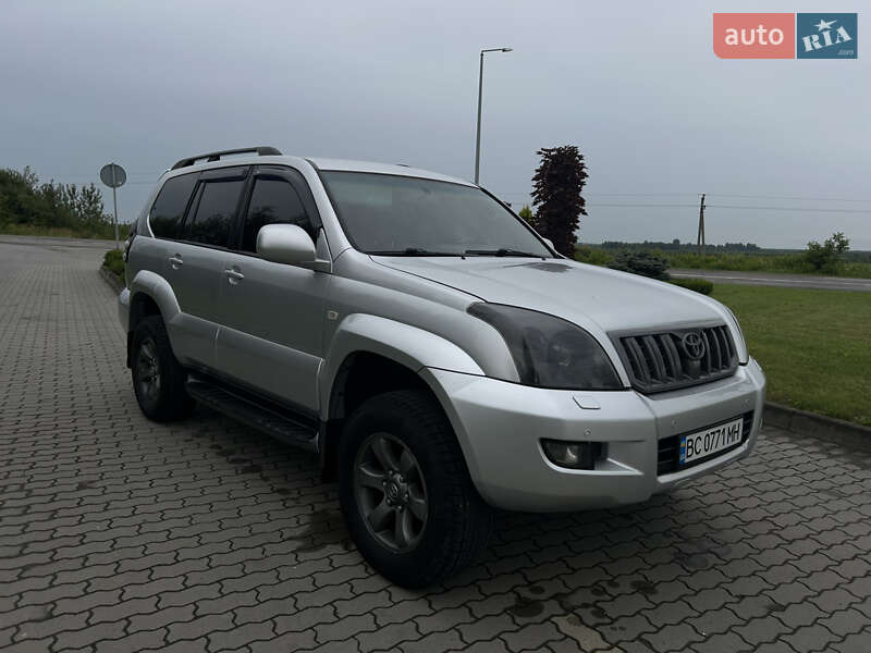 Внедорожник / Кроссовер Toyota Land Cruiser Prado 2006 в Львове