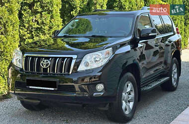 Внедорожник / Кроссовер Toyota Land Cruiser Prado 2013 в Кельменцах