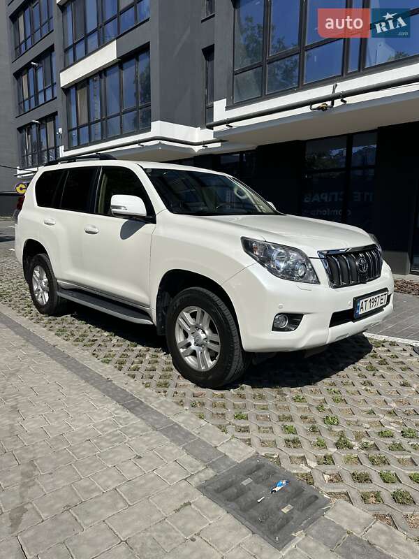 Внедорожник / Кроссовер Toyota Land Cruiser Prado 2010 в Ивано-Франковске