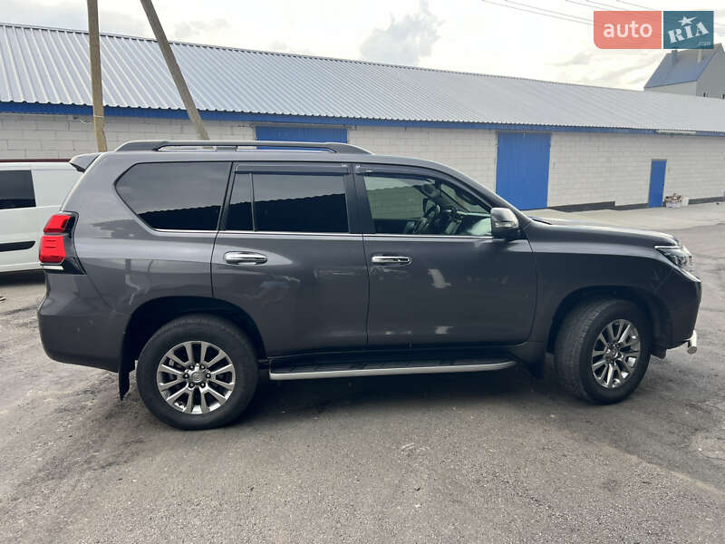 Внедорожник / Кроссовер Toyota Land Cruiser Prado 2020 в Броварах