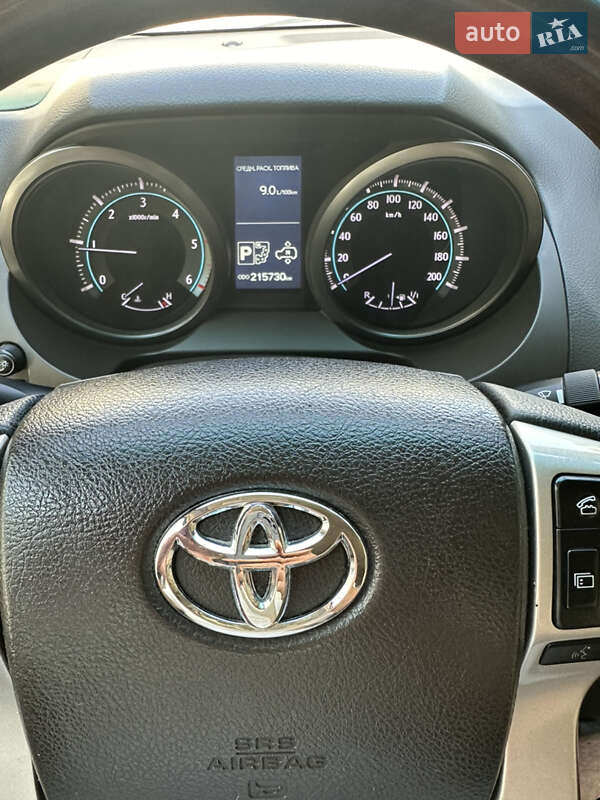 Внедорожник / Кроссовер Toyota Land Cruiser Prado 2010 в Ивано-Франковске