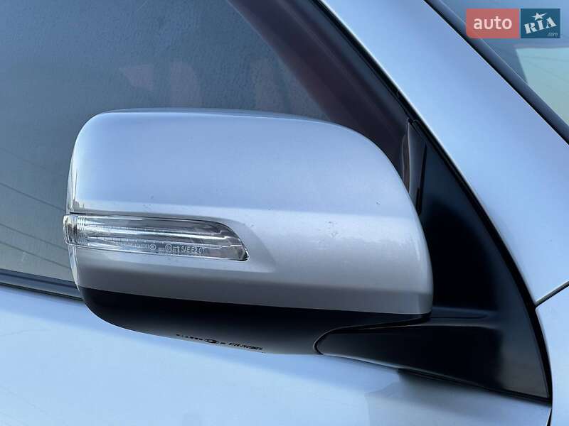 Внедорожник / Кроссовер Toyota Land Cruiser Prado 2011 в Ахтырке фото 12 Внедорожник / Кроссовер Toyota Land Cruiser Prado 2011 в Ахтырке