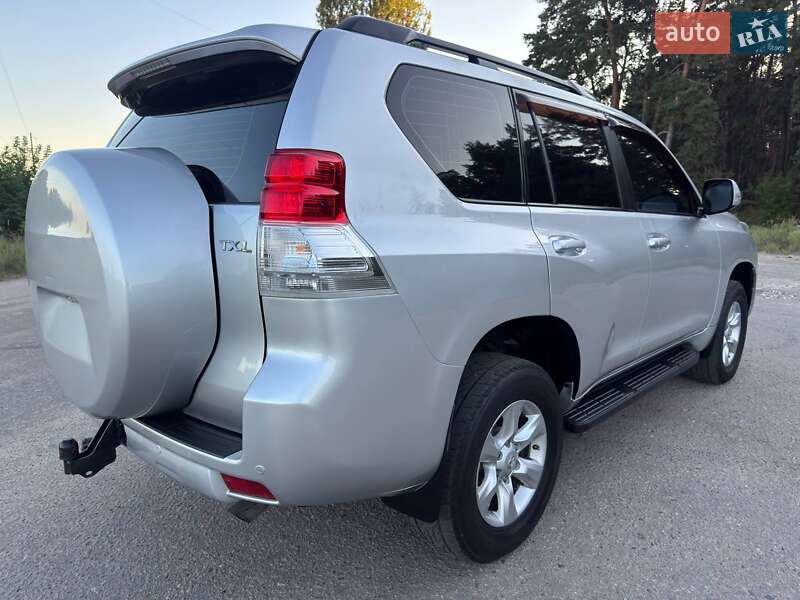 Внедорожник / Кроссовер Toyota Land Cruiser Prado 2011 в Ахтырке фото 32 Внедорожник / Кроссовер Toyota Land Cruiser Prado 2011 в Ахтырке