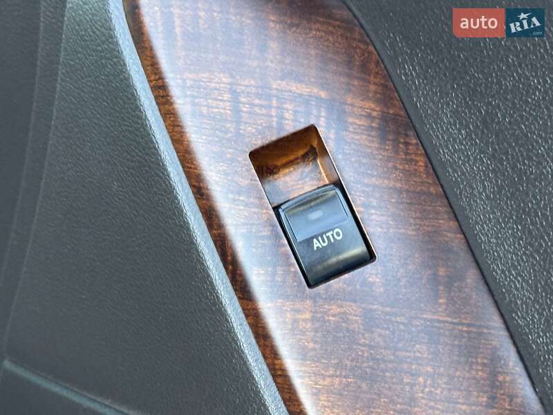 Внедорожник / Кроссовер Toyota Land Cruiser Prado 2011 в Ахтырке фото 51 Внедорожник / Кроссовер Toyota Land Cruiser Prado 2011 в Ахтырке