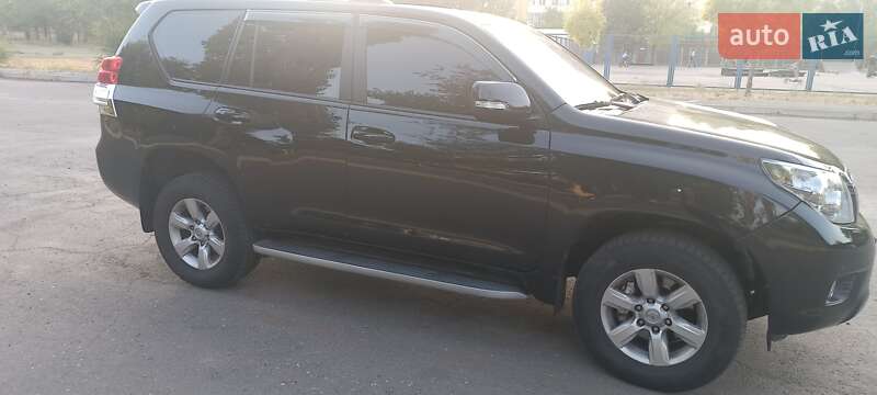 Внедорожник / Кроссовер Toyota Land Cruiser Prado 2010 в Николаеве