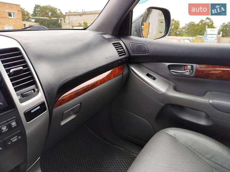 Внедорожник / Кроссовер Toyota Land Cruiser Prado 2007 в Харькове