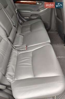 Внедорожник / Кроссовер Toyota Land Cruiser Prado 2007 в 