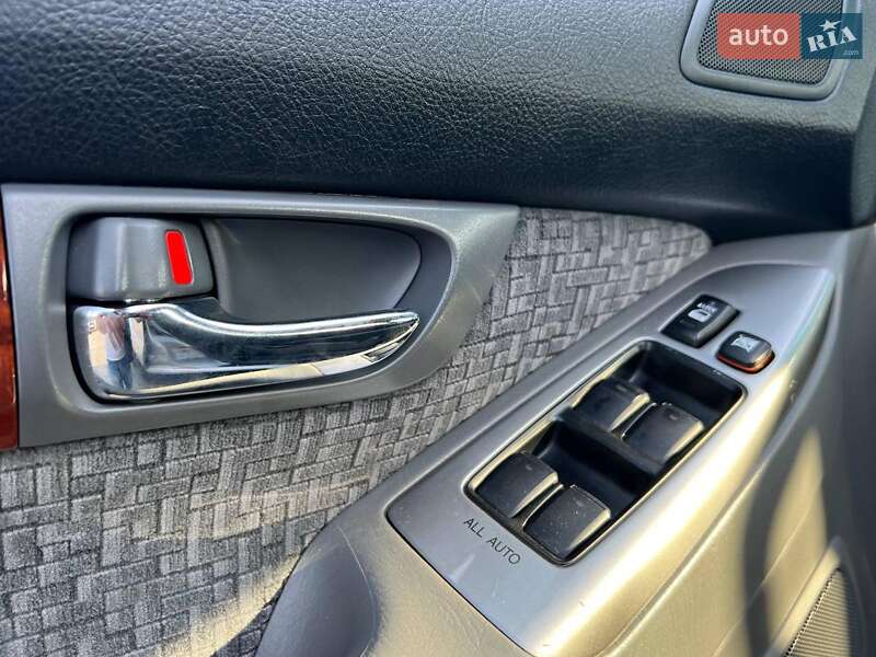 Внедорожник / Кроссовер Toyota Land Cruiser Prado 2007 в Львове