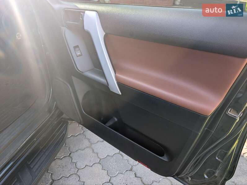 Внедорожник / Кроссовер Toyota Land Cruiser Prado 2016 в Тульчине фото 14 Внедорожник / Кроссовер Toyota Land Cruiser Prado 2016 в Тульчине