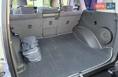 Внедорожник / Кроссовер Toyota Land Cruiser Prado 2012 в 