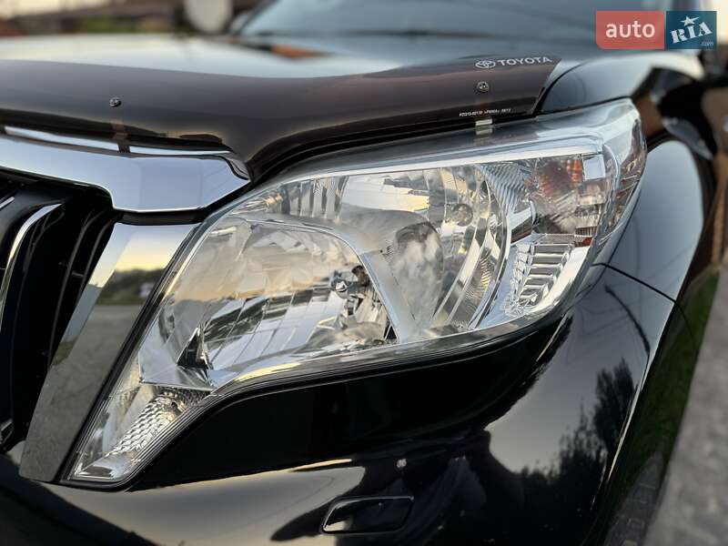 Внедорожник / Кроссовер Toyota Land Cruiser Prado 2013 в Киеве