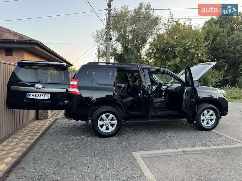 Внедорожник / Кроссовер Toyota Land Cruiser Prado 2013 в Киеве