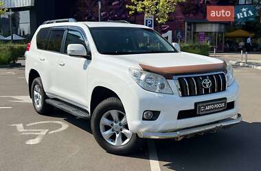 Внедорожник / Кроссовер Toyota Land Cruiser Prado 2013 в Киеве