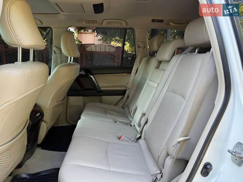 Внедорожник / Кроссовер Toyota Land Cruiser Prado 2010 в Киеве фото 3 Внедорожник / Кроссовер Toyota Land Cruiser Prado 2010 в Киеве