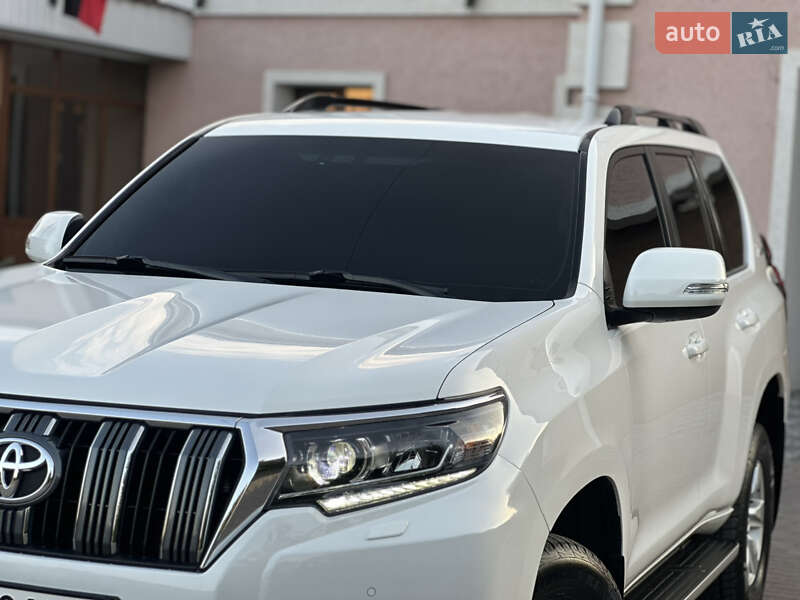 Позашляховик / Кросовер Toyota Land Cruiser Prado 2019 в Вінниці фото 4 Позашляховик / Кросовер Toyota Land Cruiser Prado 2019 в Вінниці