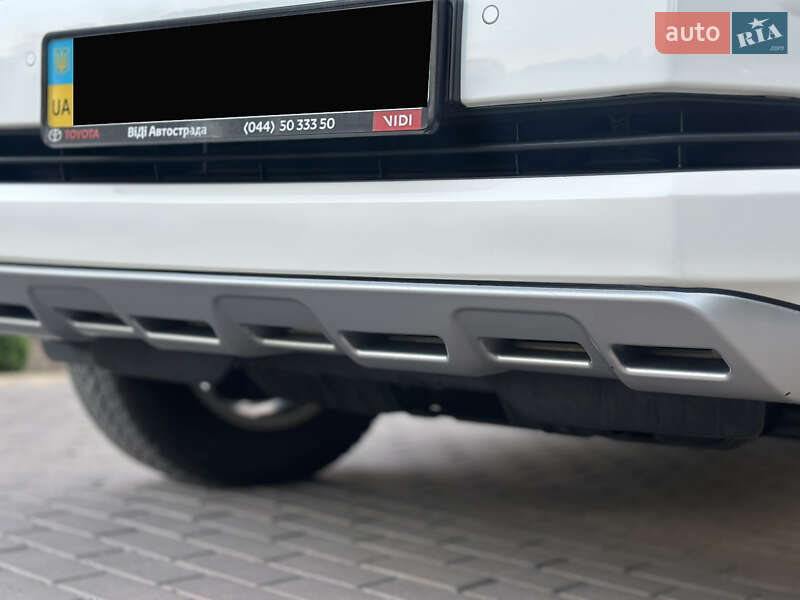 Позашляховик / Кросовер Toyota Land Cruiser Prado 2019 в Вінниці фото 22 Позашляховик / Кросовер Toyota Land Cruiser Prado 2019 в Вінниці