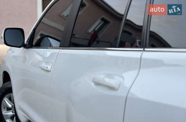 Позашляховик / Кросовер Toyota Land Cruiser Prado 2019 в 