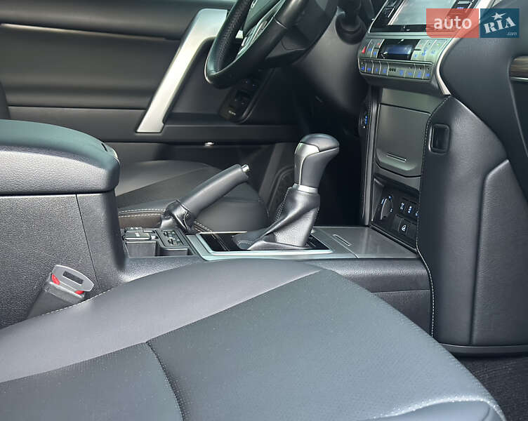 Позашляховик / Кросовер Toyota Land Cruiser Prado 2019 в Вінниці фото 94 Позашляховик / Кросовер Toyota Land Cruiser Prado 2019 в Вінниці