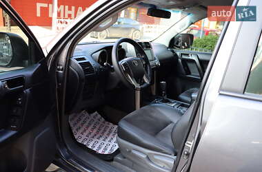 Внедорожник / Кроссовер Toyota Land Cruiser Prado 2013 в 