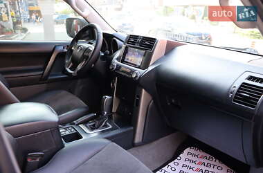 Внедорожник / Кроссовер Toyota Land Cruiser Prado 2013 в 