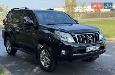Внедорожник / Кроссовер Toyota Land Cruiser Prado 2012 в 