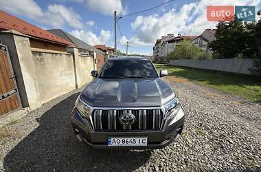 Внедорожник / Кроссовер Toyota Land Cruiser Prado 2018 в 