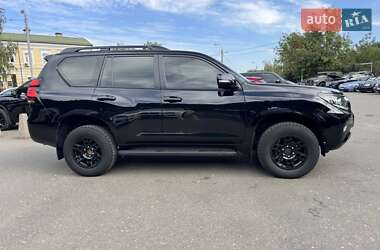Позашляховик / Кросовер Toyota Land Cruiser Prado 2021 в  фото 4 Позашляховик / Кросовер Toyota Land Cruiser Prado 2021 в