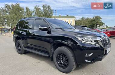 Позашляховик / Кросовер Toyota Land Cruiser Prado 2021 в  фото 15 Позашляховик / Кросовер Toyota Land Cruiser Prado 2021 в