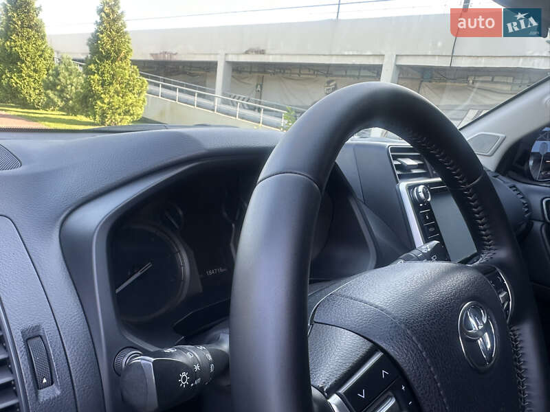Внедорожник / Кроссовер Toyota Land Cruiser Prado 2020 в Киеве