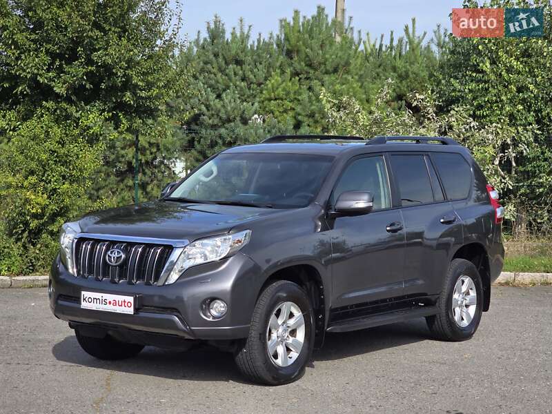 Внедорожник / Кроссовер Toyota Land Cruiser Prado 2017 в Хмельницком