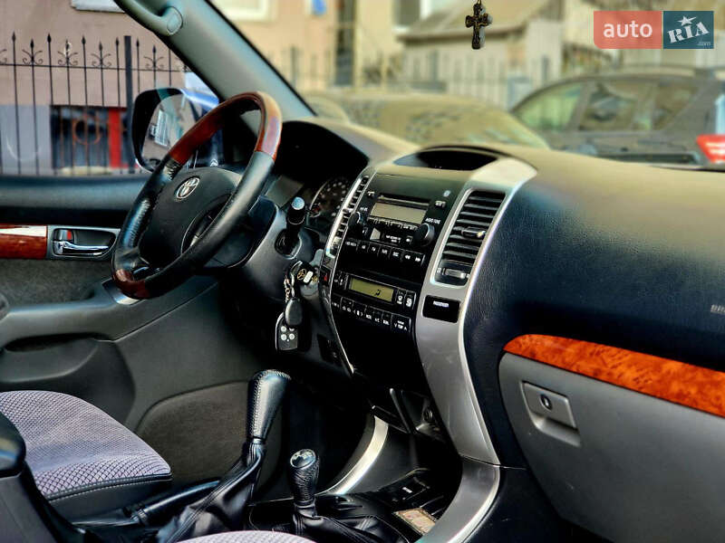 Внедорожник / Кроссовер Toyota Land Cruiser Prado 2008 в Киеве фото 9 Внедорожник / Кроссовер Toyota Land Cruiser Prado 2008 в Киеве
