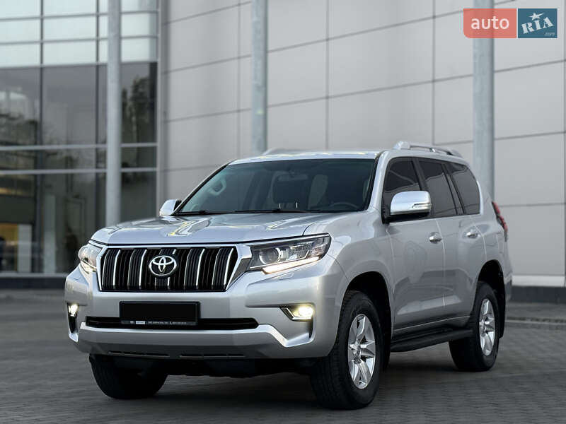 Внедорожник / Кроссовер Toyota Land Cruiser Prado 2021 в Киеве